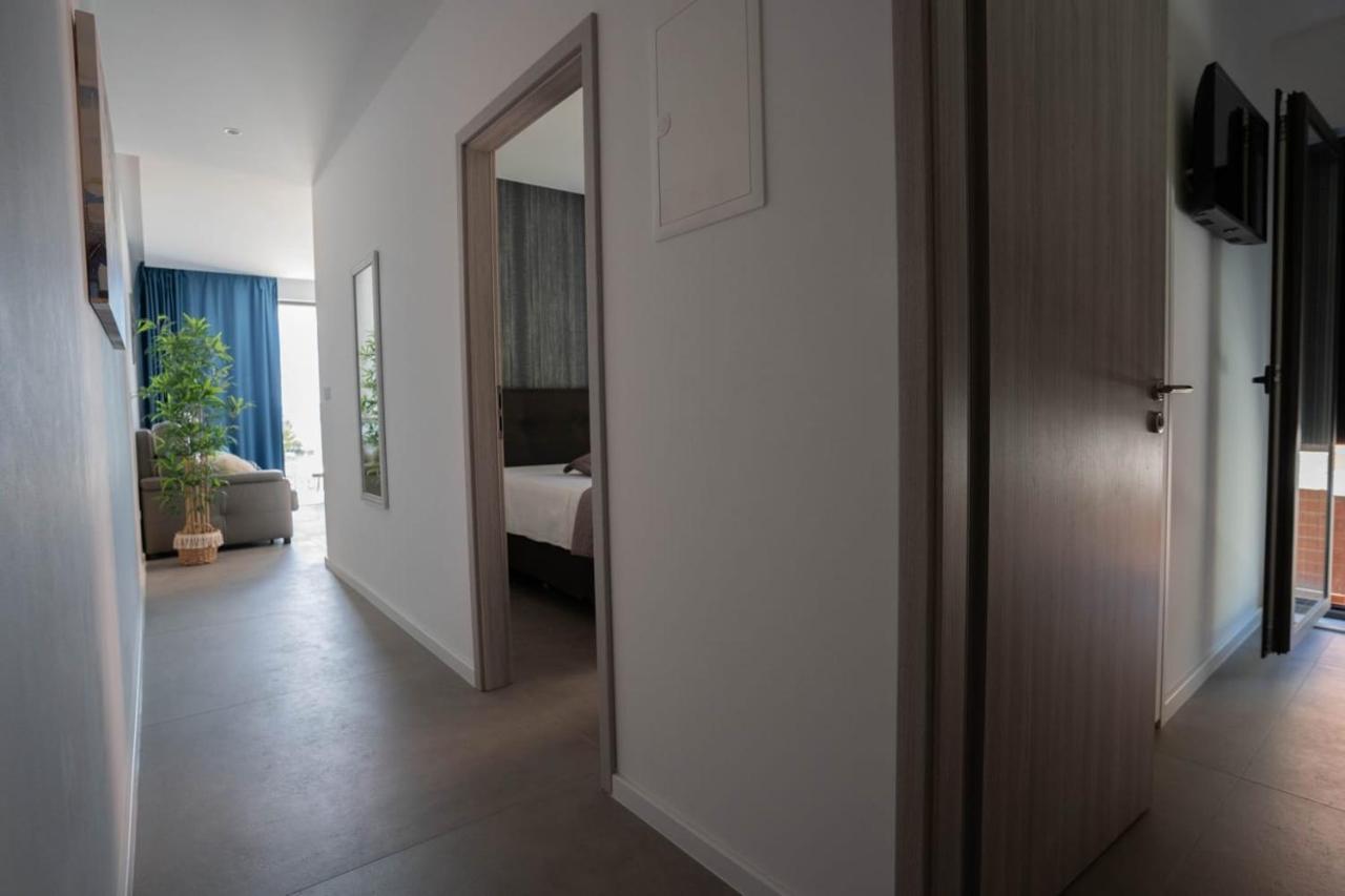 Apartmani Lara Baška Voda Esterno foto