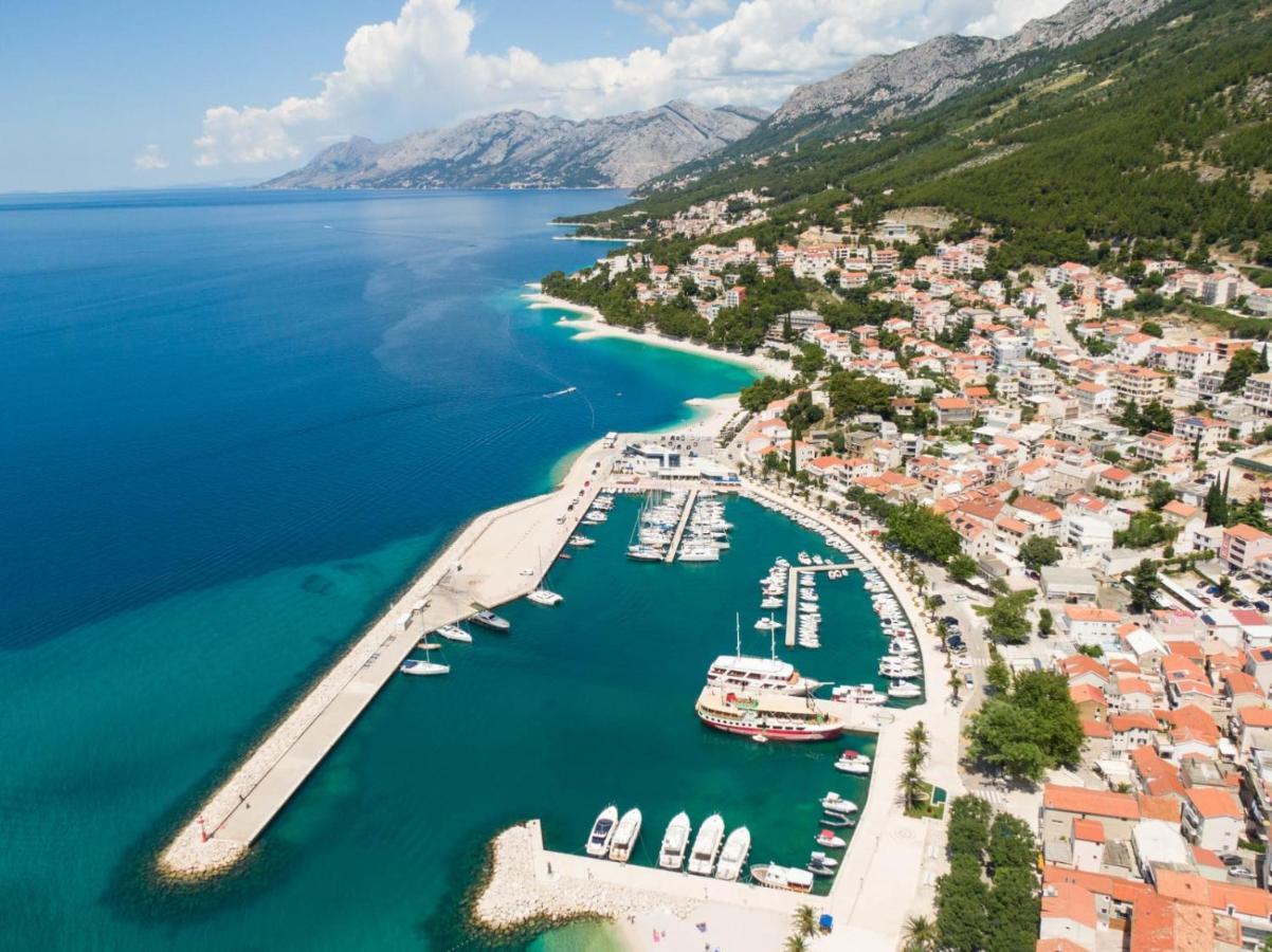 Apartmani Lara Baška Voda Esterno foto