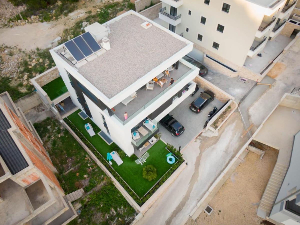 Apartmani Lara Baška Voda Esterno foto